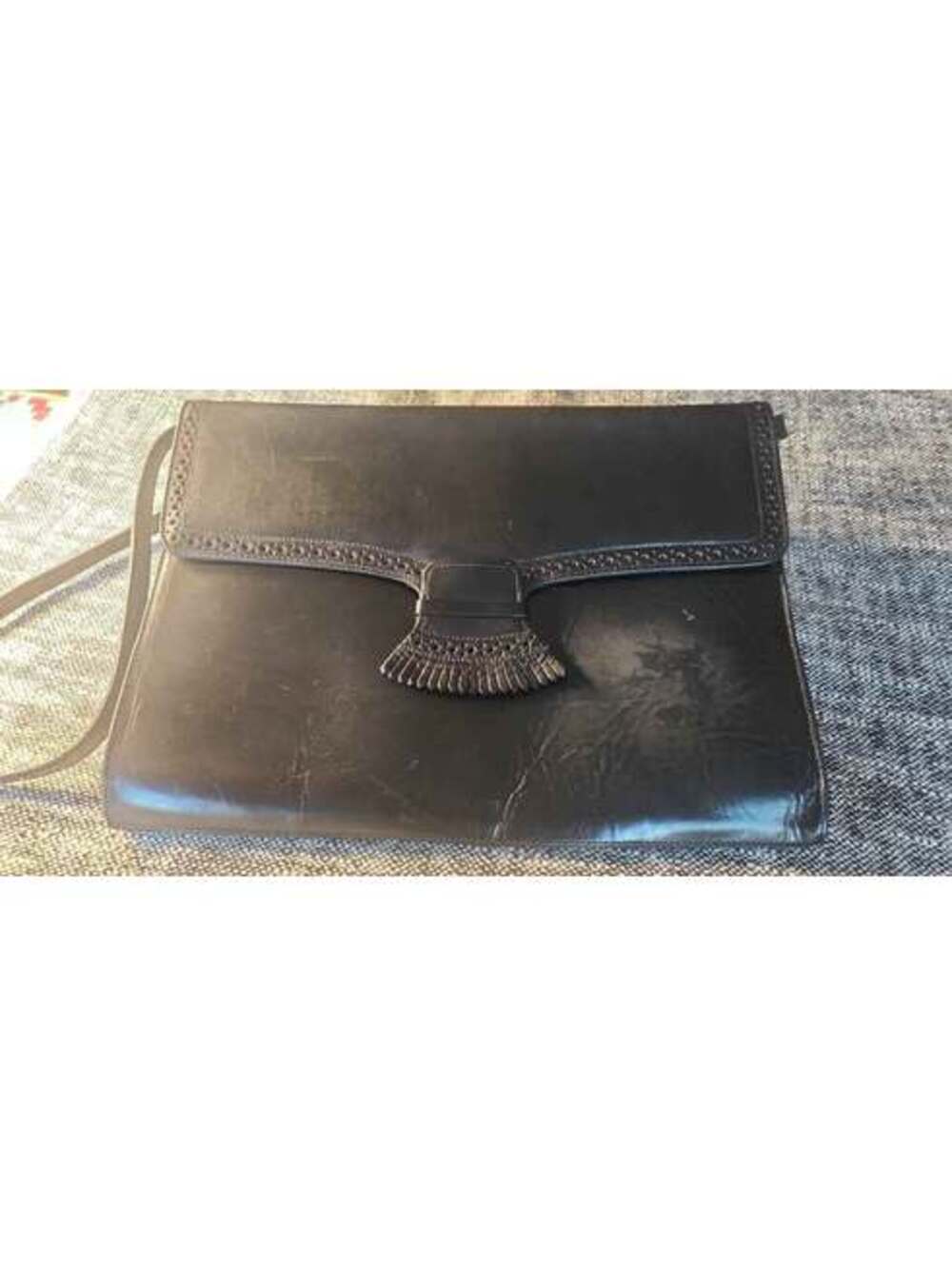 Vintage 1990's Perry Ellis Portfolio Black Smooth Leather Crossbody Bag
